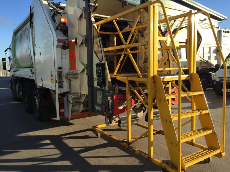 Access Platforms for Refuse Collection Vehicle Maintenance