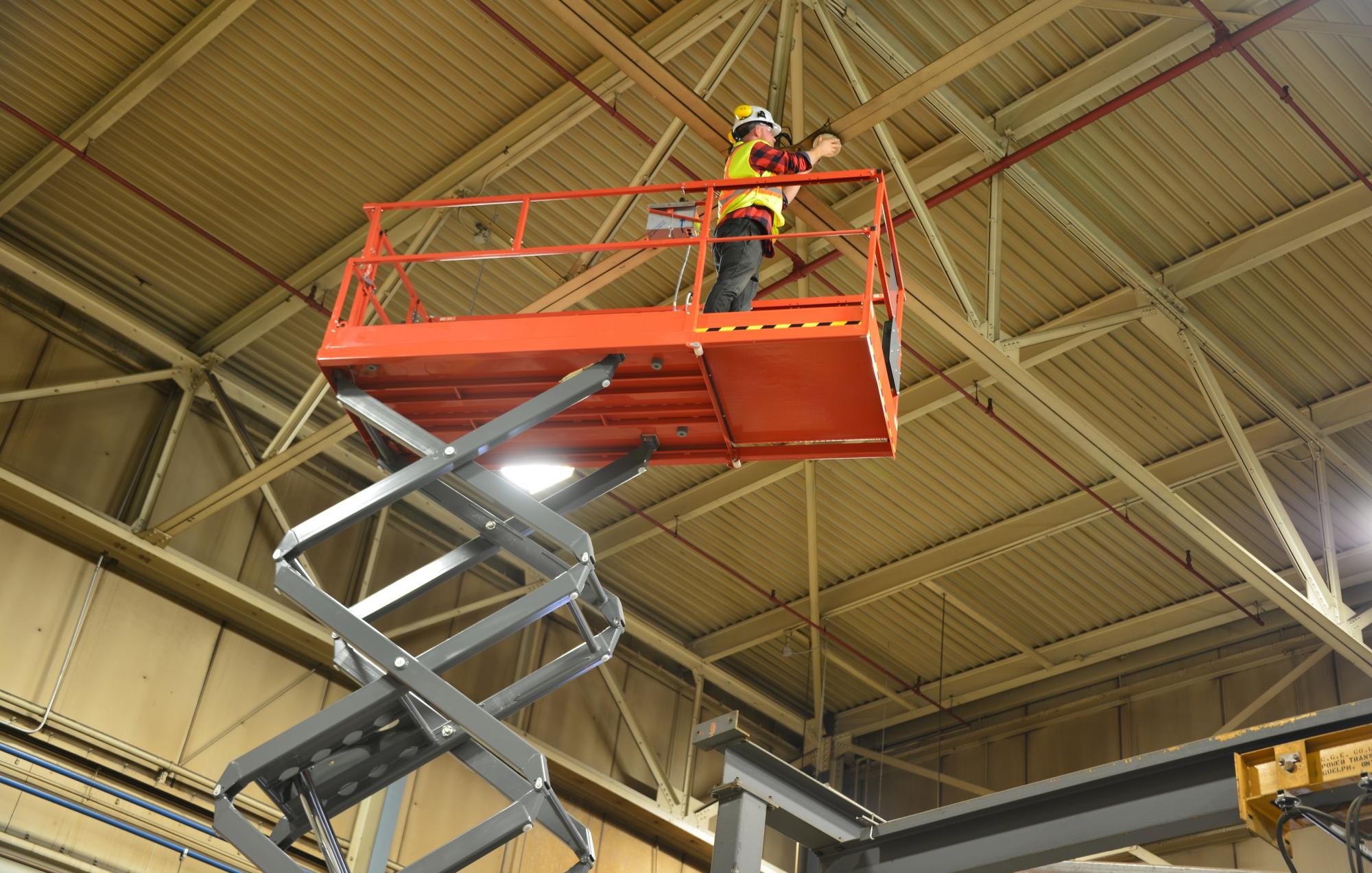 AH-3220 SE Scissor Lift Access Platform - Working at Height