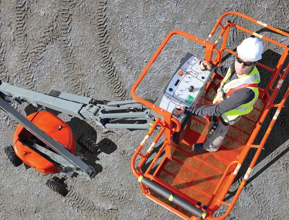 AH-63 DB Articulated Boom Lift